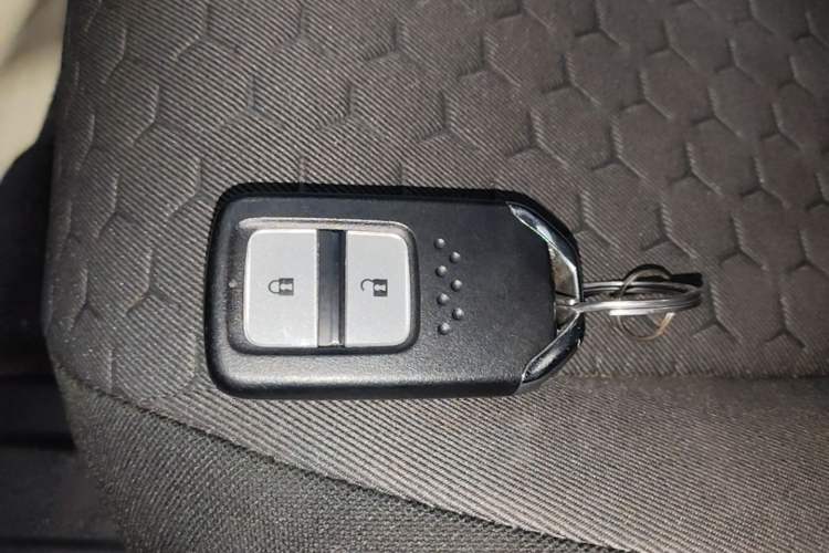 Used Honda Fit 2021 1.5L CVT Trend Edition Vehicle Key