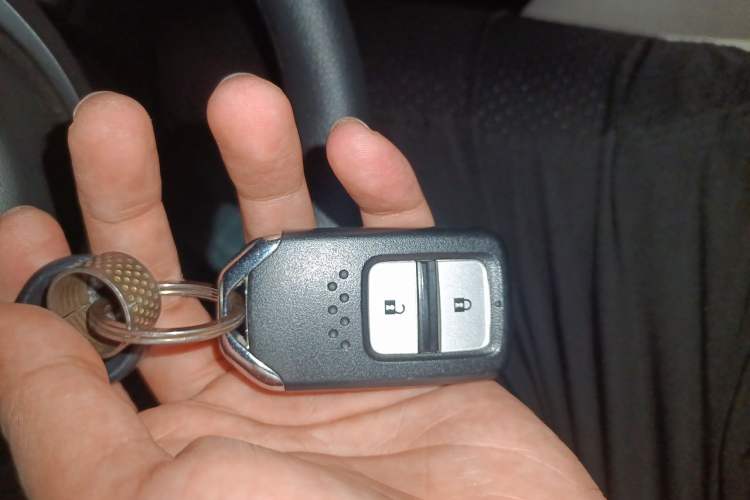 Used Honda Fit 2021 1.5L CVT Trendy Edition Vehicle Key