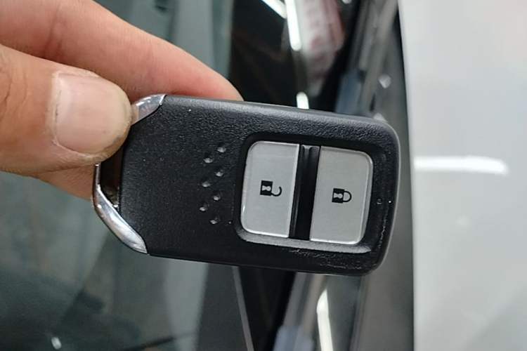 Used Honda Fit 2021 1.5L CVT Trend Edition Vehicle Key