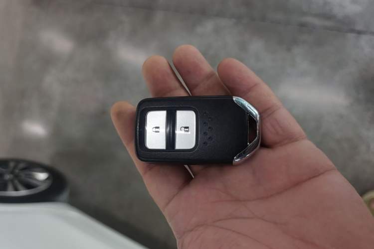 Used Honda Fit 2021 1.5L CVT Trendy Edition Vehicle Key
