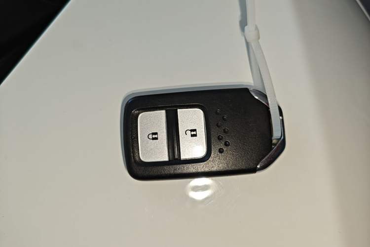 Used Honda Fit 2021 1.5L CVT Trend Edition Vehicle Key