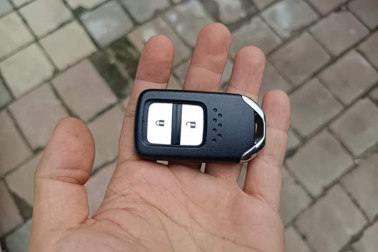 Used Honda Fit 2021 1.5L CVT Trendy Run Pro Edition Vehicle Key