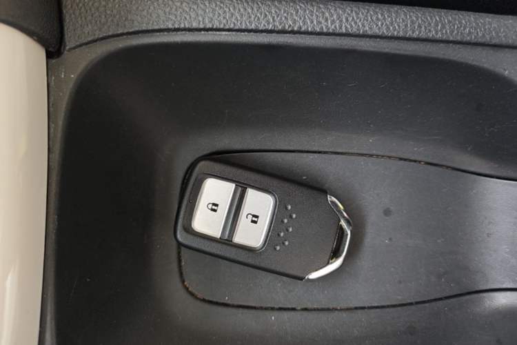 Used Honda Fit 2021 1.5L CVT Chao Yue Max Edition Vehicle Key