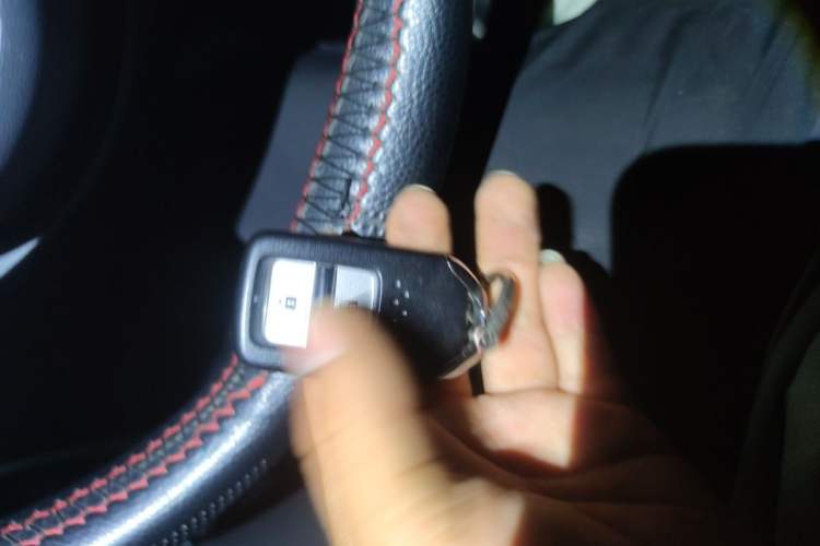 Used Honda Fit 2021 1.5L CVT Trend Edition Vehicle Key