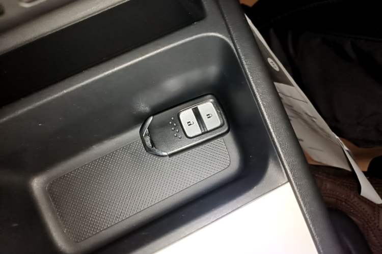 Used Honda Fit 2021 1.5L CVT Trend Edition Vehicle Key
