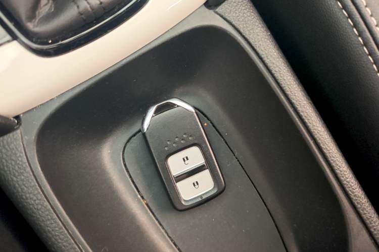 Used Honda Fit 2021 1.5L CVT Trendy Sports Edition Vehicle Key
