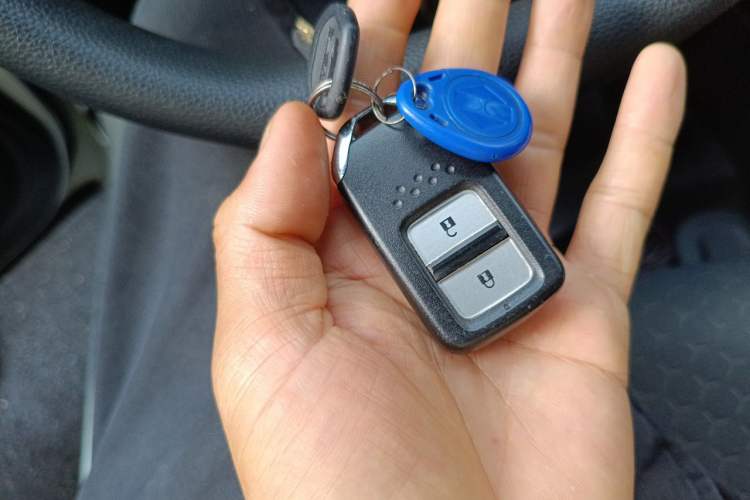 Used Honda Fit 2021 1.5L CVT Trend Edition Vehicle Key
