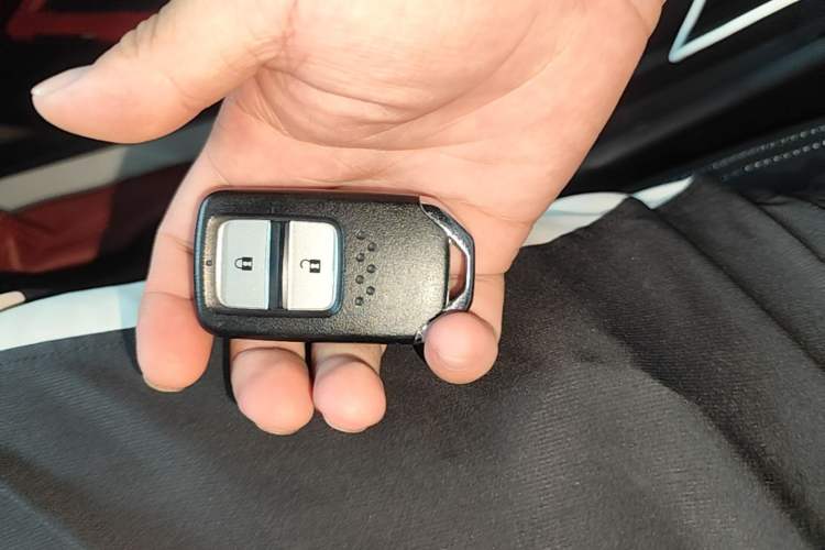 Used Honda Fit 2021 1.5L CVT Trend Edition Vehicle Key