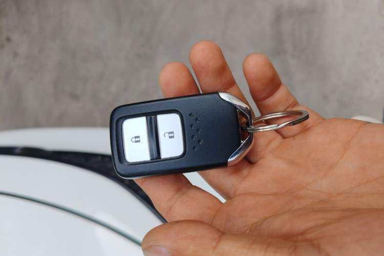 Used Honda Fit 2021 1.5L CVT Trend Edition Vehicle Key