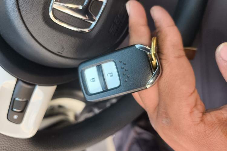 Used Honda Fit 2021 1.5L CVT Trend Edition Vehicle Key