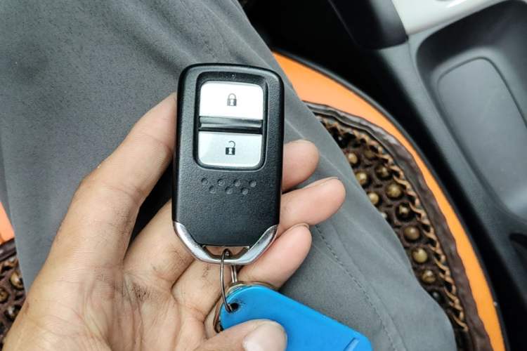 Used Honda Fit 2021 1.5L CVT Trend Edition Vehicle Key