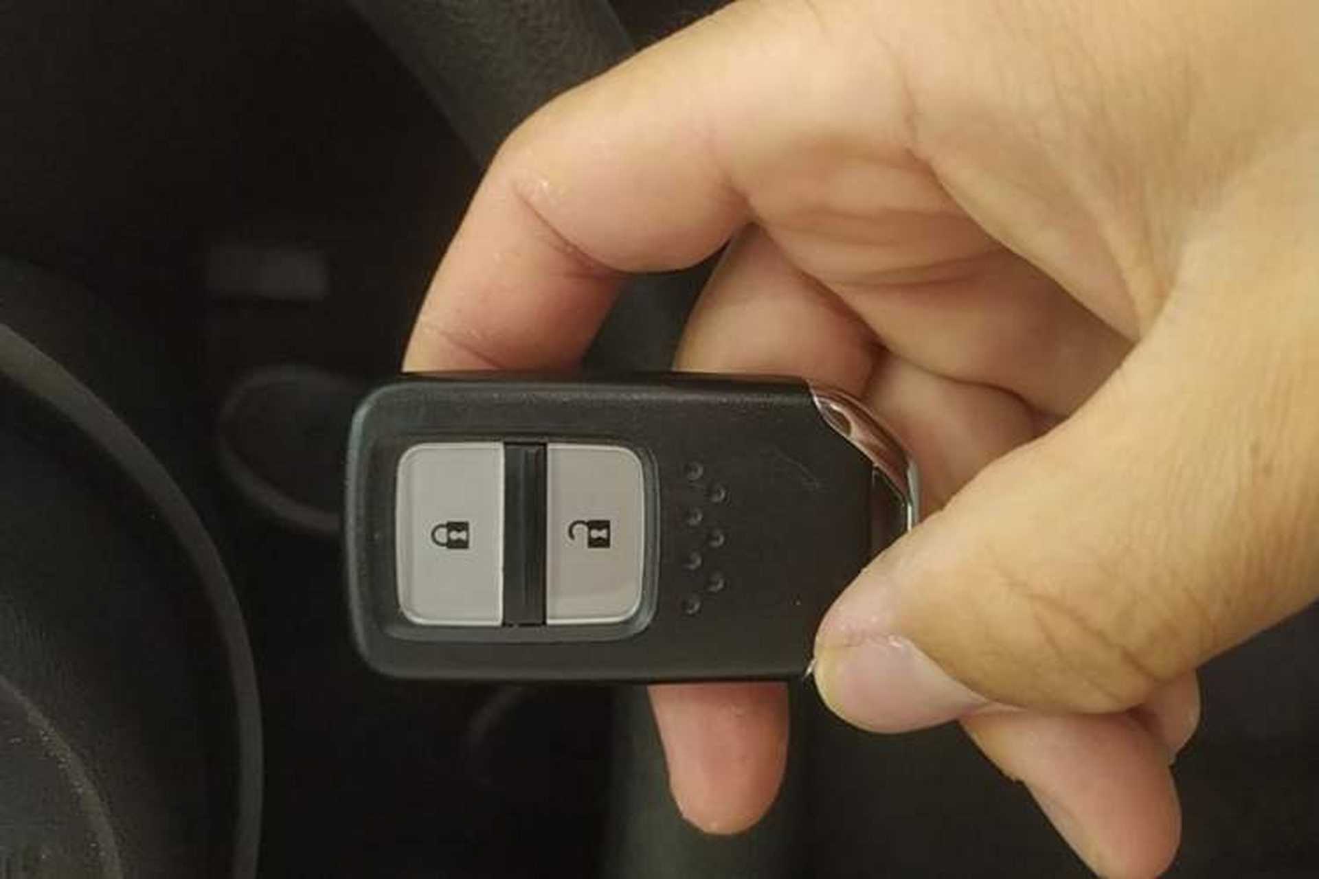 Used Honda Fit 2021 1.5L CVT Trend Edition Vehicle Key
