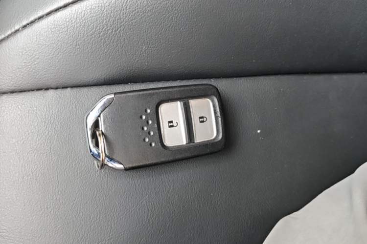 Used Honda Fit 2021 1.5L CVT Trend Edition Vehicle Key