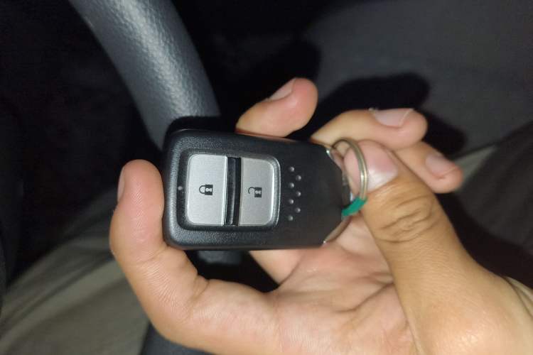 Used Honda Fit 2021 1.5L CVT Trend Edition Vehicle Key