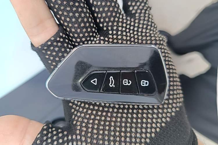 Used Honda Fit 2021 1.5L CVT Trend Edition Vehicle Key