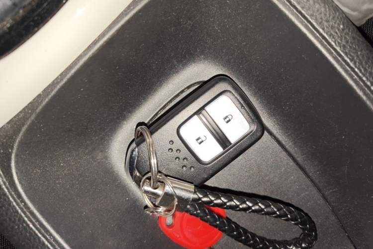 Used Honda Fit 2021 1.5L CVT Trend Edition Vehicle Key