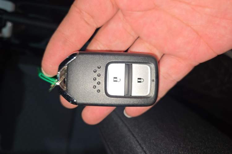 Used Honda Fit 2021 1.5L CVT Trendy Run Pro Edition Vehicle Key