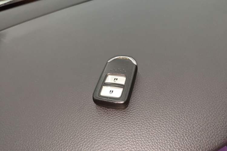 Used Honda Fit 2021 1.5L CVT Trend Edition Vehicle Key