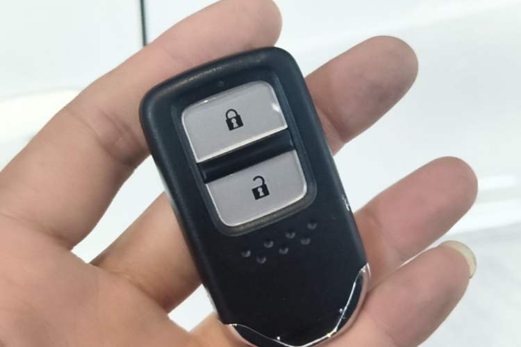 Used Honda Fit 2021 1.5L CVT Trendy Run Pro Edition Vehicle Key