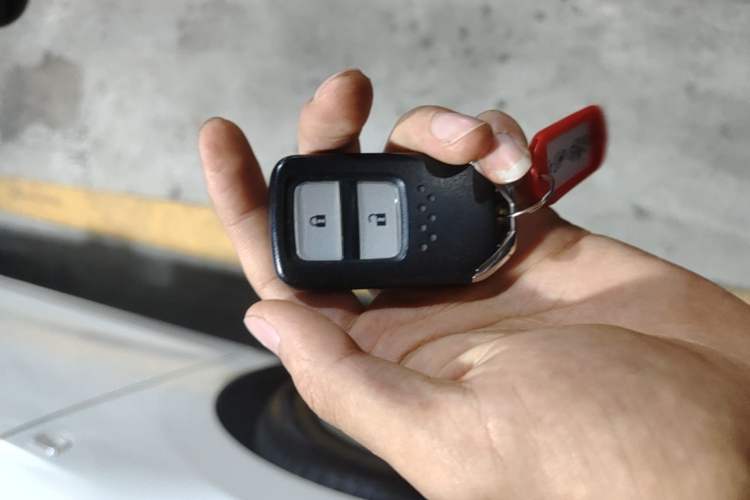 Used Honda Fit 2021 1.5L CVT Trend Edition Vehicle Key