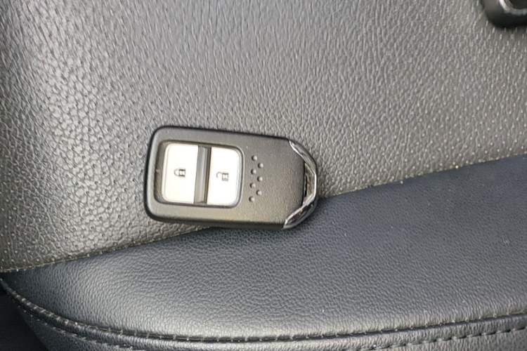 Used Honda Fit 2021 1.5L CVT Trendy Sports Edition Vehicle Key