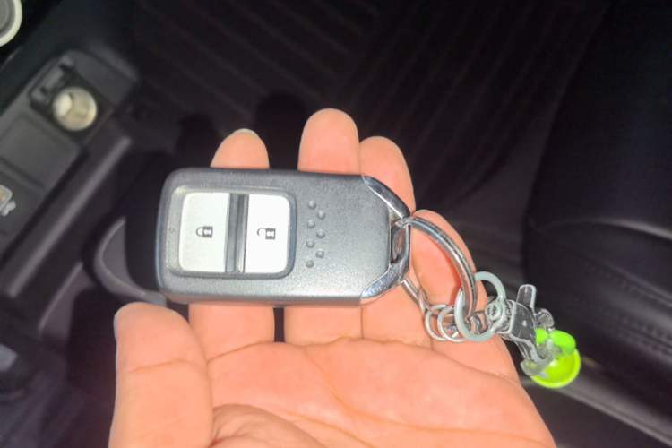 Used Honda Fit 2021 1.5L CVT Trend Edition Vehicle Key