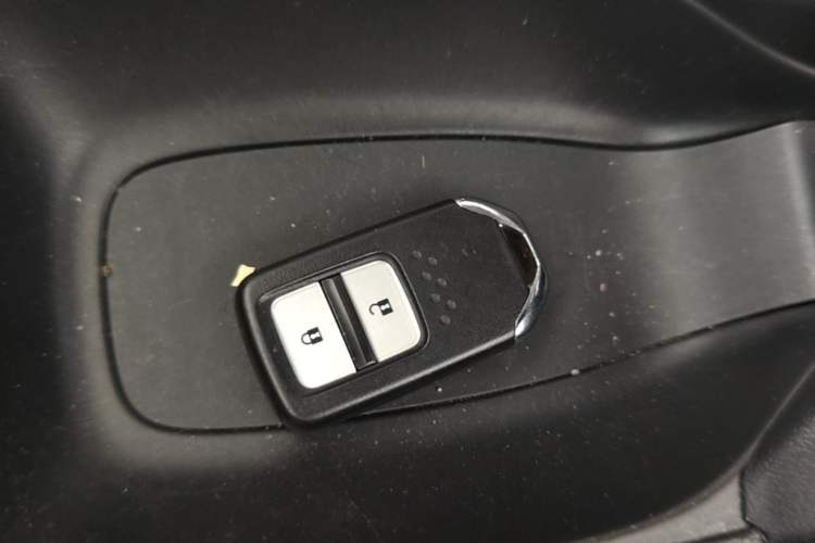 Used Honda Fit 2021 1.5L CVT Trend Edition Vehicle Key