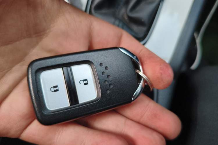 Used Honda Fit 2021 1.5L CVT Trend Edition Vehicle Key