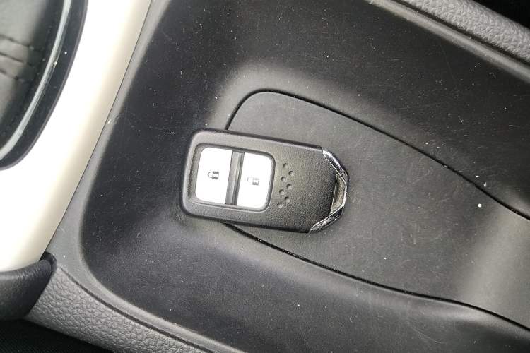 Used Honda Fit 2021 1.5L CVT Trend Edition Vehicle Key