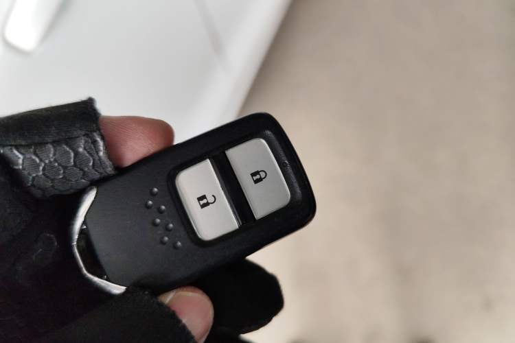 Used Honda Fit 2021 1.5L CVT Trend Edition Vehicle Key