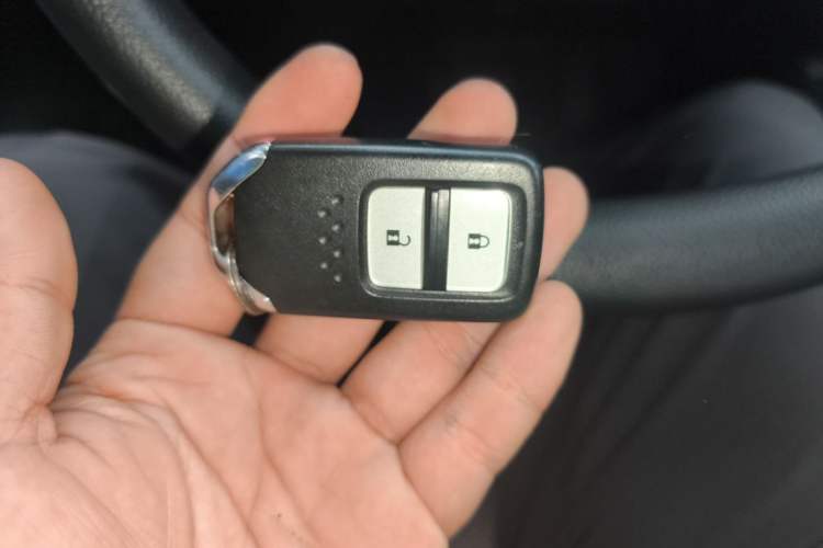 Used Honda Fit 2021 1.5L CVT Trend Edition Vehicle Key