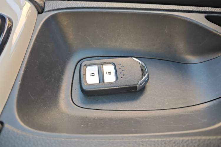 Used Honda Fit 2021 1.5L CVT Trend Edition Vehicle Key