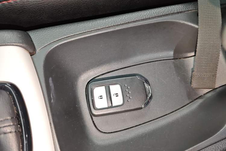 Used Honda Fit 2021 1.5L CVT Trend Edition Vehicle Key