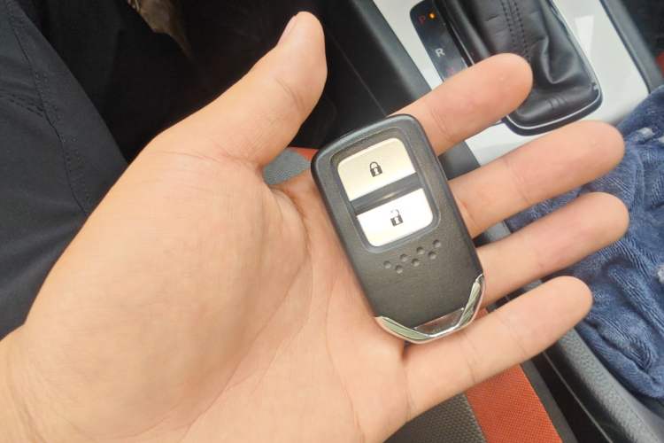 Used Honda Fit 2021 1.5L CVT Trendy Run Pro Edition Vehicle Key