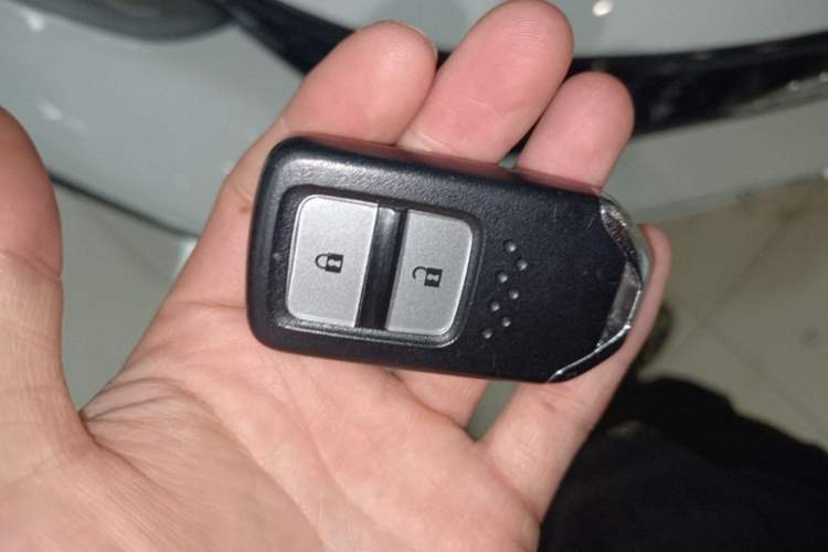 Used Honda Fit 2021 1.5L CVT Trend Edition Vehicle Key