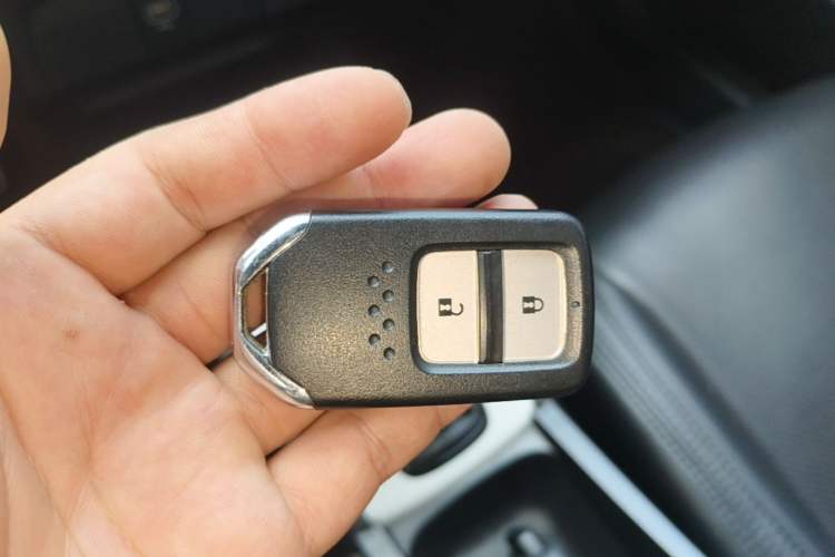 Used Honda Fit 2021 1.5L CVT Trendy Sports Edition Vehicle Key