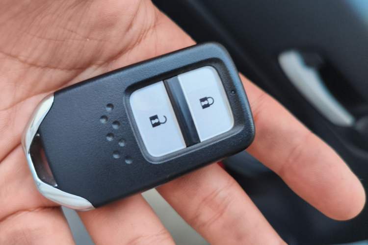 Used Honda Fit 2021 1.5L CVT Trend Edition Vehicle Key