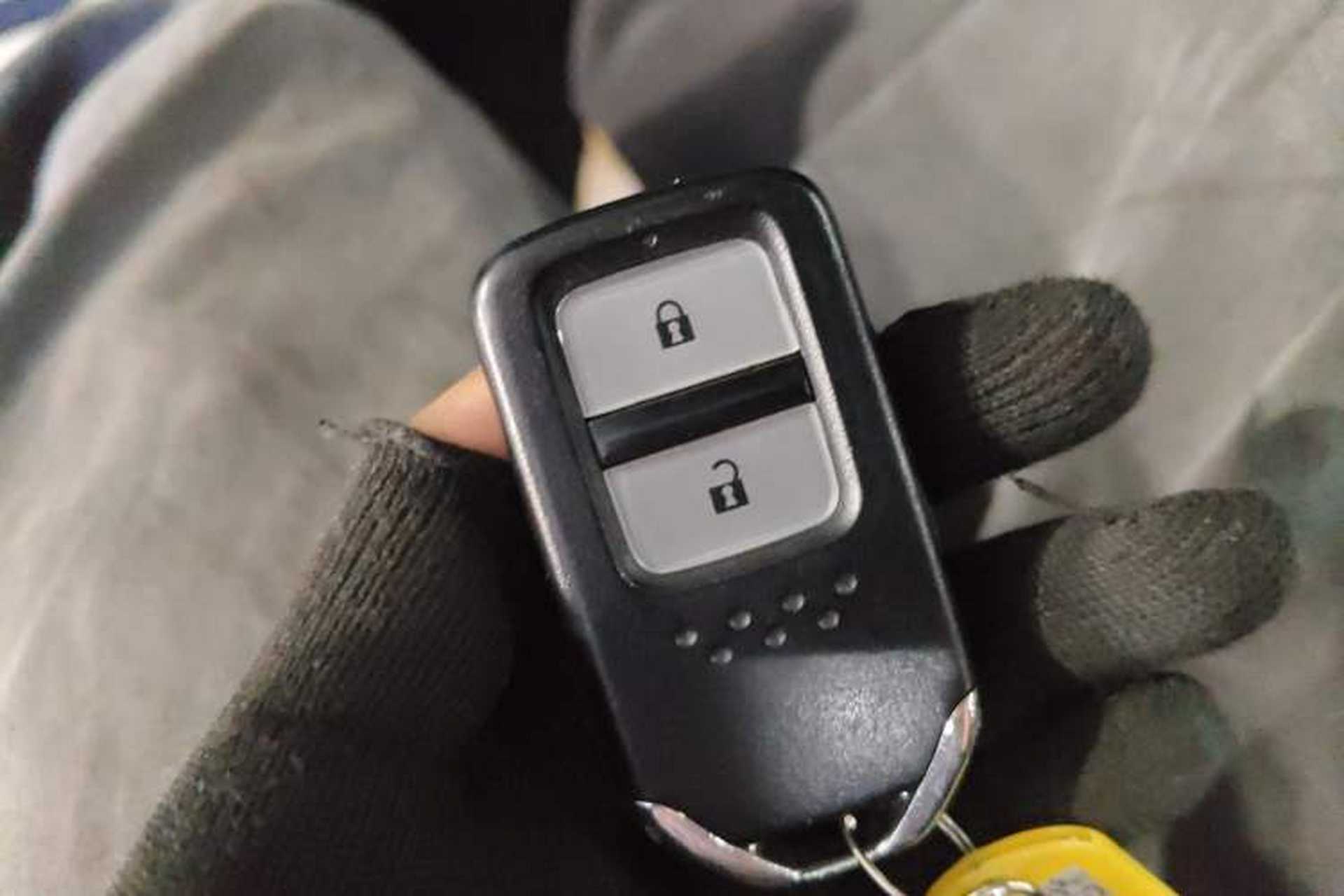 Used Honda Fit 2021 1.5L CVT Trend Edition Vehicle Key