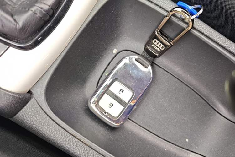 Used Honda Fit 2021 1.5L CVT Trend Edition Vehicle Key
