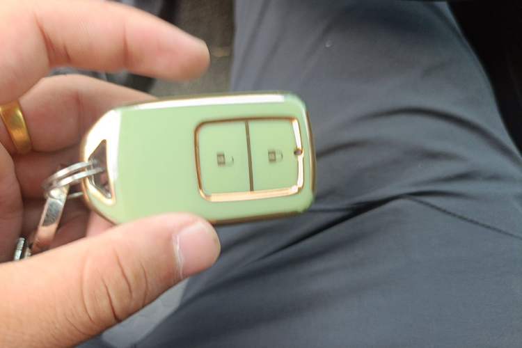 Used Honda Fit 2021 1.5L CVT Trend Edition Vehicle Key
