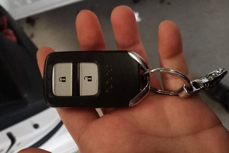 Used Honda Fit 2021 1.5L CVT Trend Edition Vehicle Key