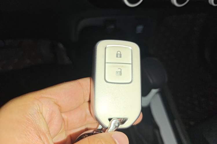Used Honda Fit 2021 1.5L CVT Trendy Edition Vehicle Key