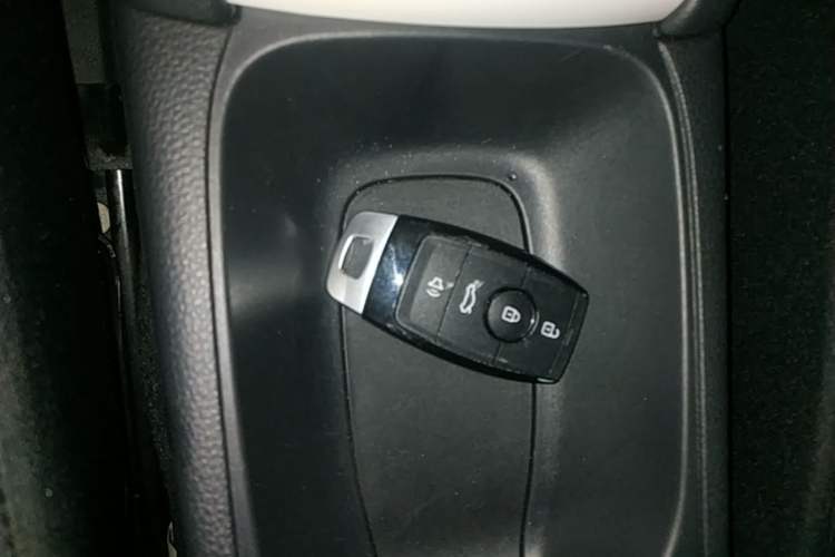 Used Honda Fit 2021 1.5L CVT Trendy Sports Edition Vehicle Key