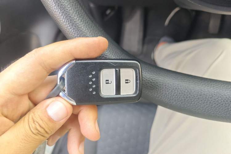 Used Honda Fit 2021 1.5L CVT Trend Edition Vehicle Key