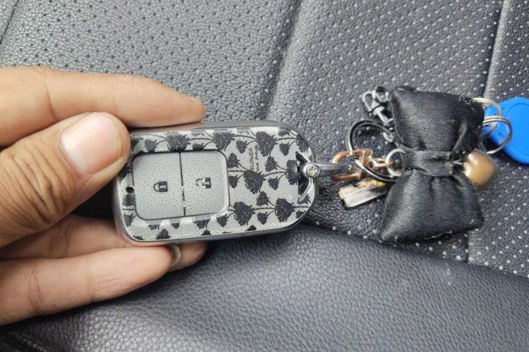 Used Honda Fit 2021 1.5L CVT Trend Edition Vehicle Key
