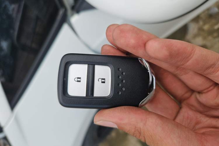Used Honda Fit 2021 1.5L CVT Trend Edition Vehicle Key