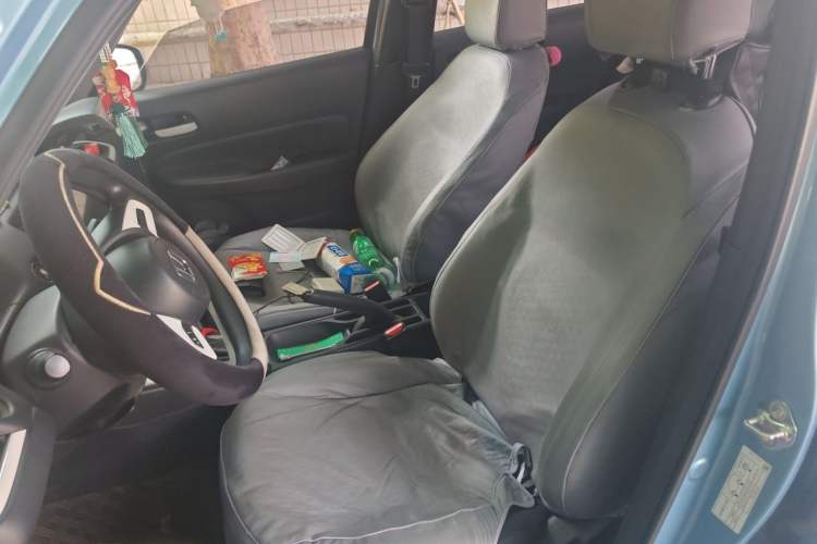 Used Honda Fit 2022 1.5L CVT Trendy Sunroof Edition Left Front Seat