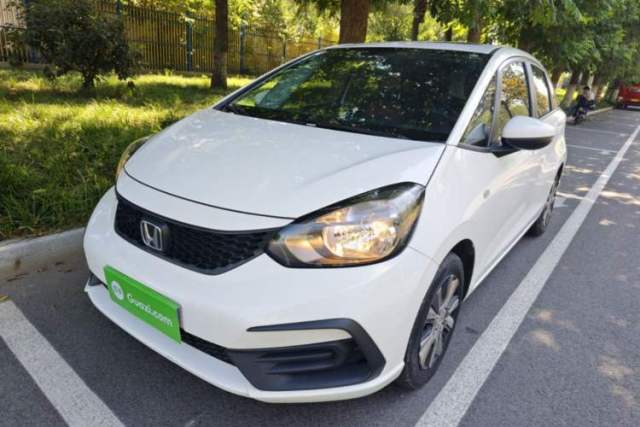 Używany Honda Fit 2022 1.5L CVT Trendy Sunroof Edition