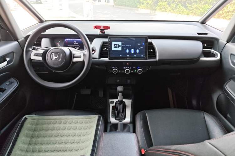 Used Honda Fit 2022 1.5L CVT Trendy Sunroof Edition Center Console