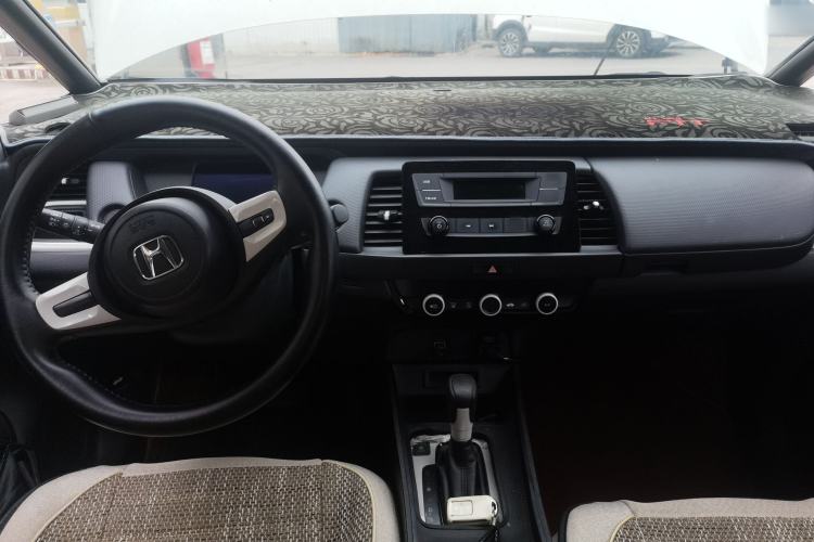 Used Honda Fit 2022 1.5L CVT Trendy Sunroof Edition Center Console